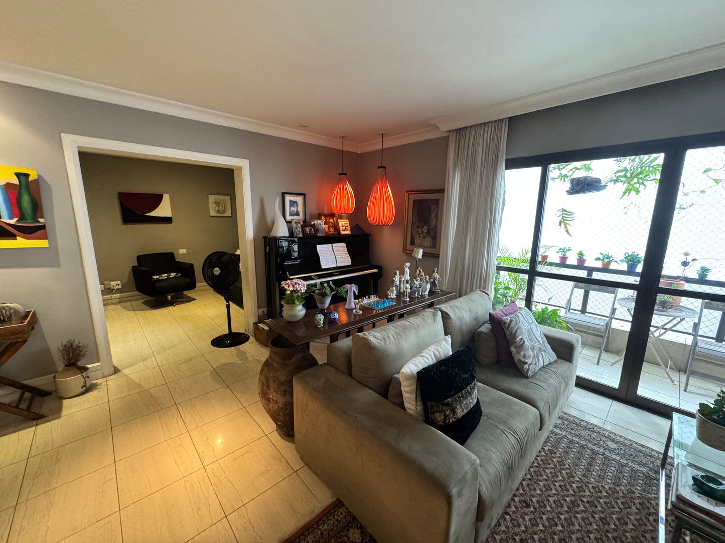 APARTAMENTO AMPLO COM 3 DORMITÓRIOS E 155M² – CONFORTO E SOFISTICAÇÃO NO SEU NOVO LAR!