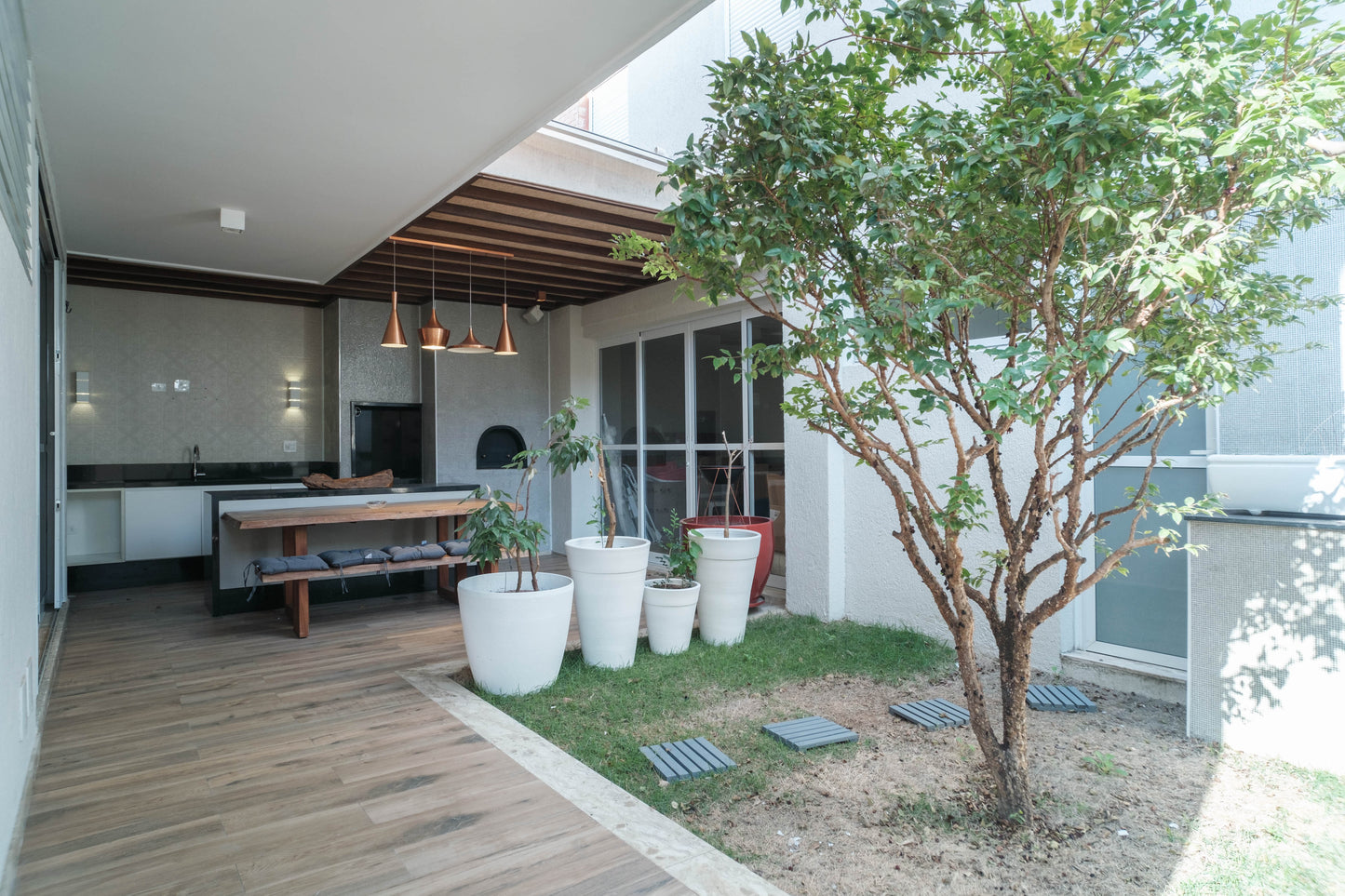 CASA IMPECÁVEL A VENDA NO JARDIM LUZITANIA