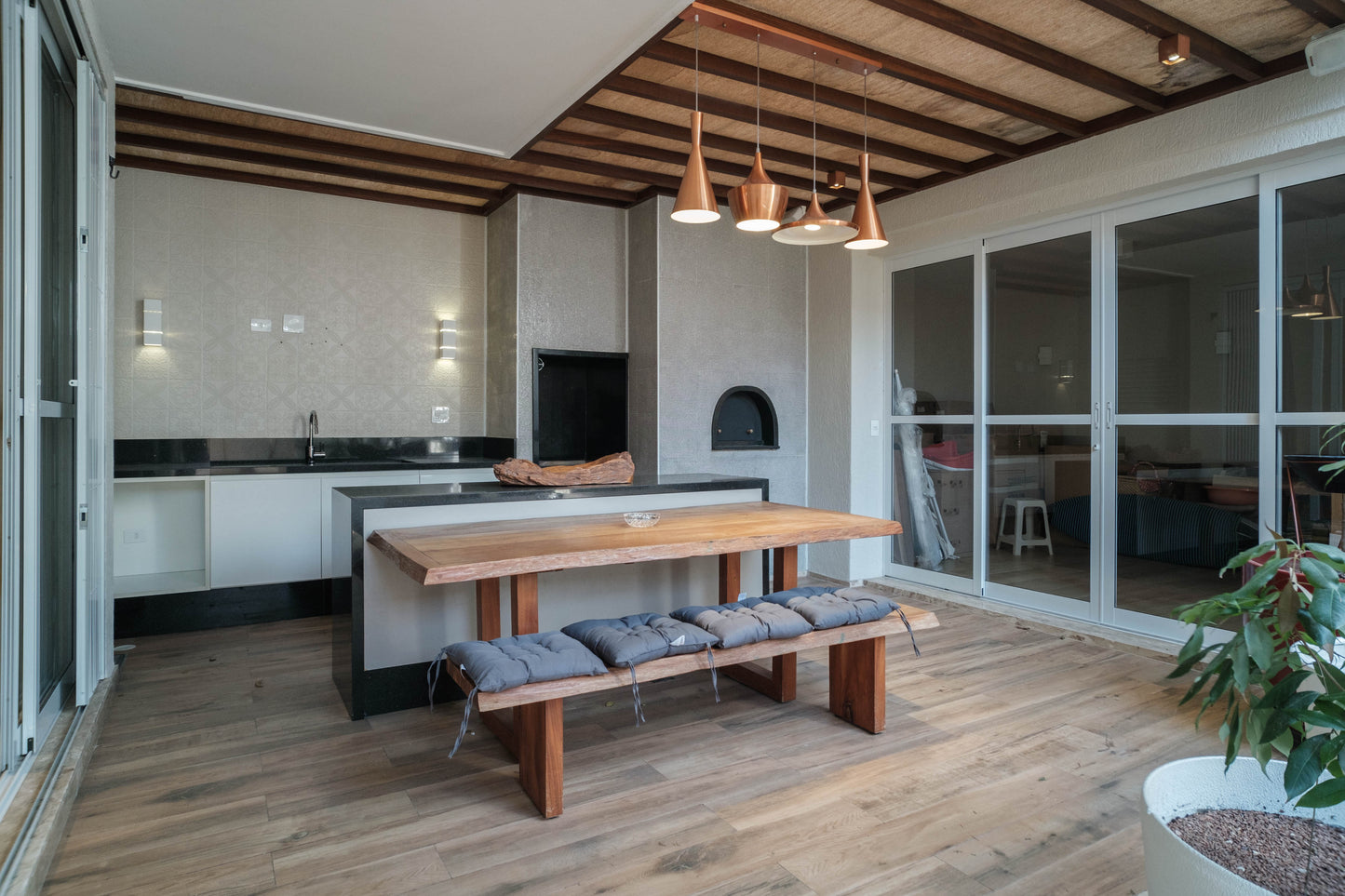 CASA IMPECÁVEL A VENDA NO JARDIM LUZITANIA