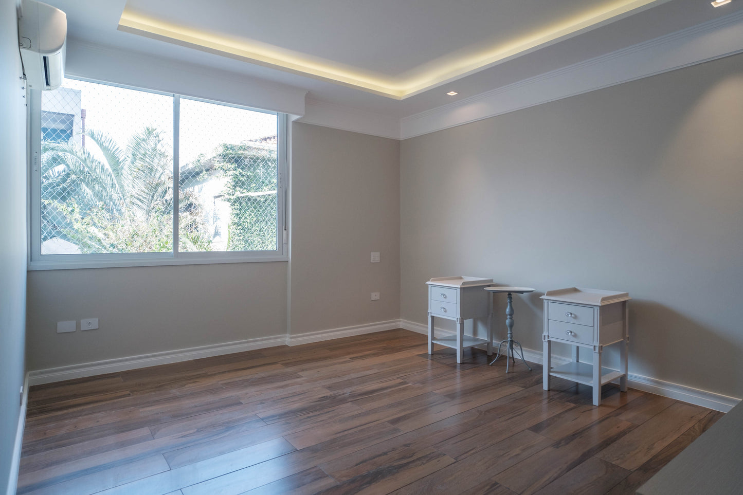 CASA IMPECÁVEL A VENDA NO JARDIM LUZITANIA