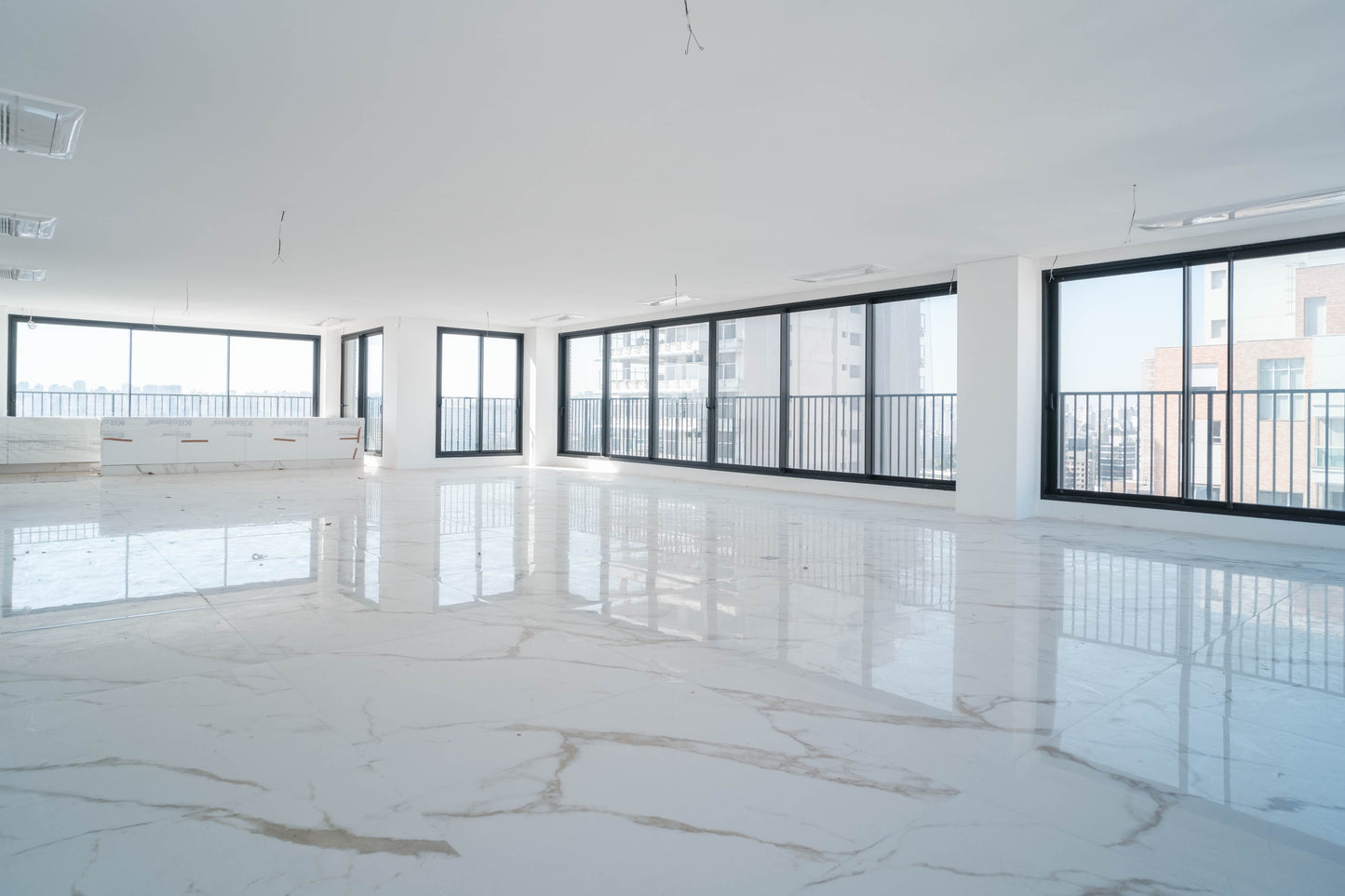 APARTAMENTO ALTO PADRÃO - RECÉM ENTREGUE - MOEMA PÁSSAROS